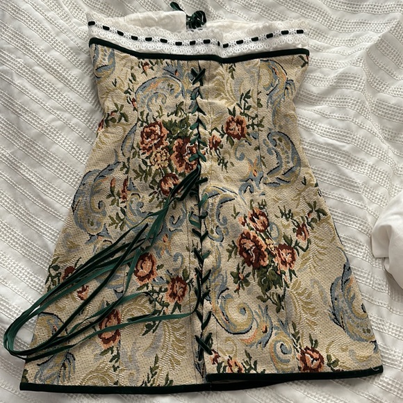 With Jean | Sabrin Dress *sold* - Picture 3 of 4